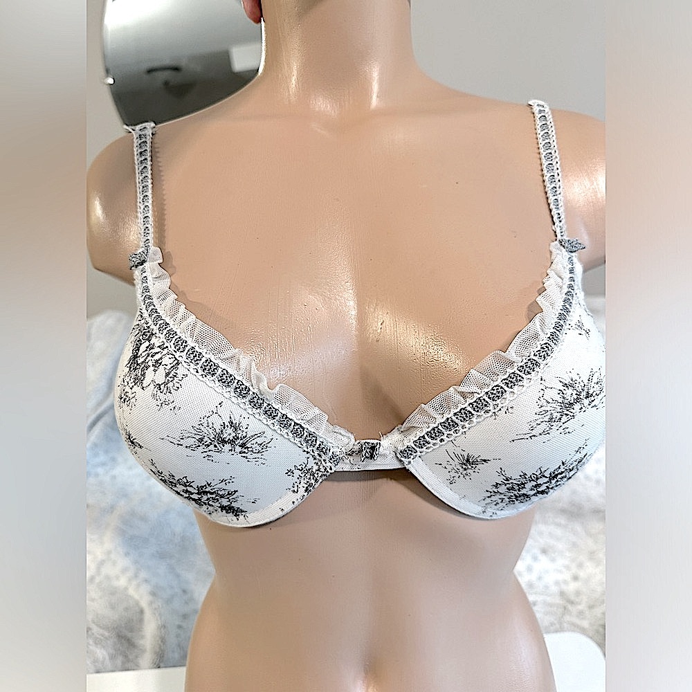 [D&G]